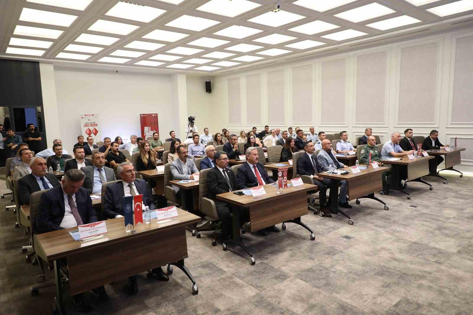 Elmas Programı Kayseri Sekt&ouml;r &Ccedil;alıştayı Melikgazi Belediyesi ev sahipliğinde ger&ccedil;ekleşti
