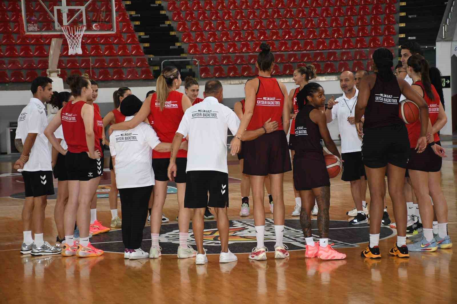 Melikgazi Basketbol yeni sezona hazırlanıyor