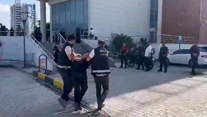 Trafikte yaşanan tartışmada kurşunların hedefi olan genç öldü