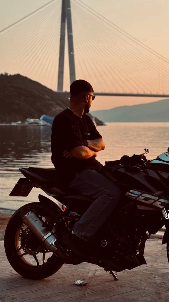 Trafikte yaşanan tartışmada kurşunların hedefi olan gen&ccedil; &ouml;ld&uuml;
