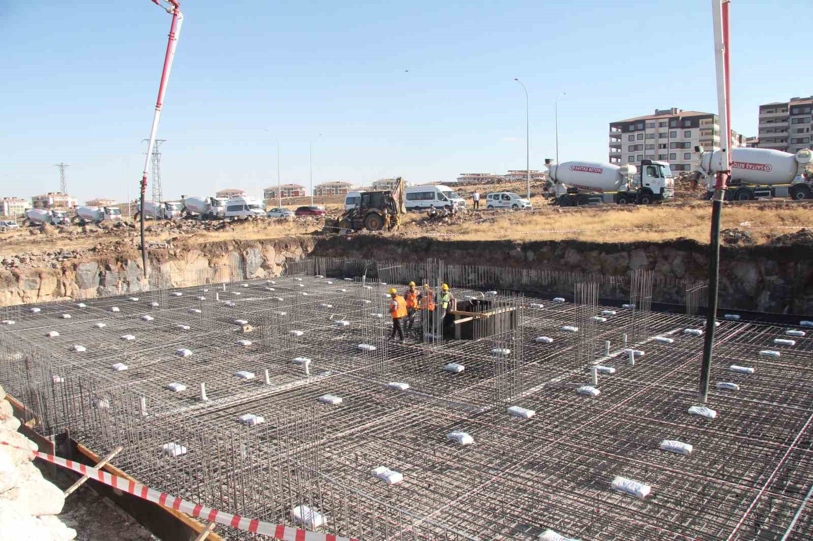 Gaziantep’te yeni konutların temeli atıldı
