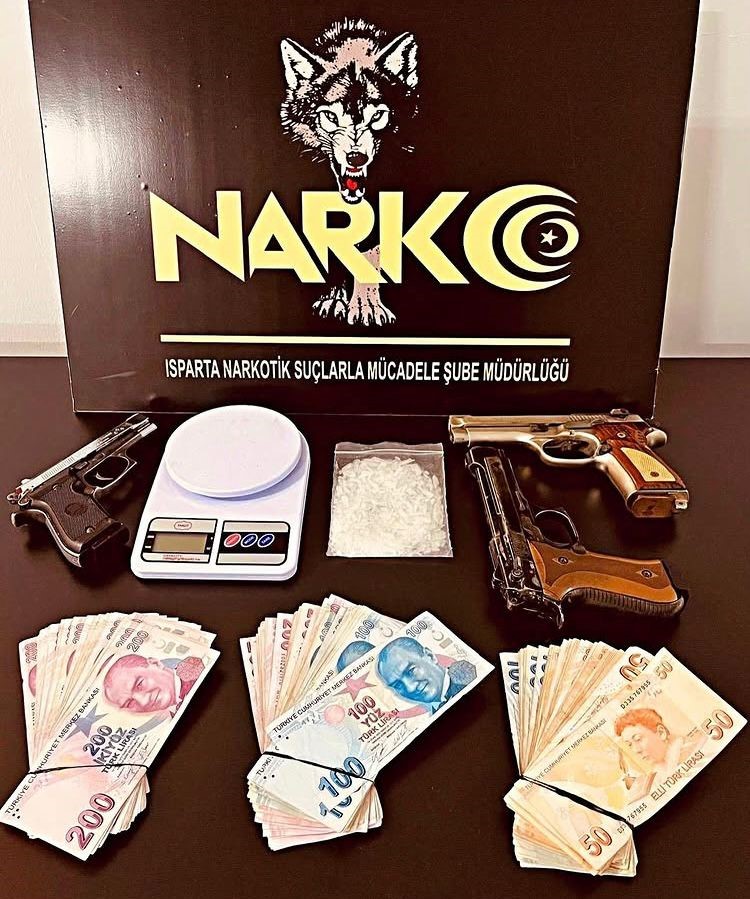Isparta’da uyuşturucu operasyonunda 1 kişi tutuklandı, 3 şüpheliye adli işlem yapıldı