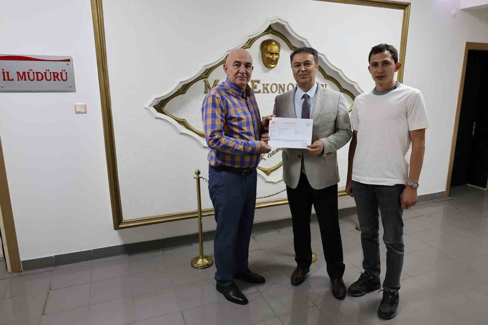 Hastalıktan ari sertifika dağıtımına başlandı