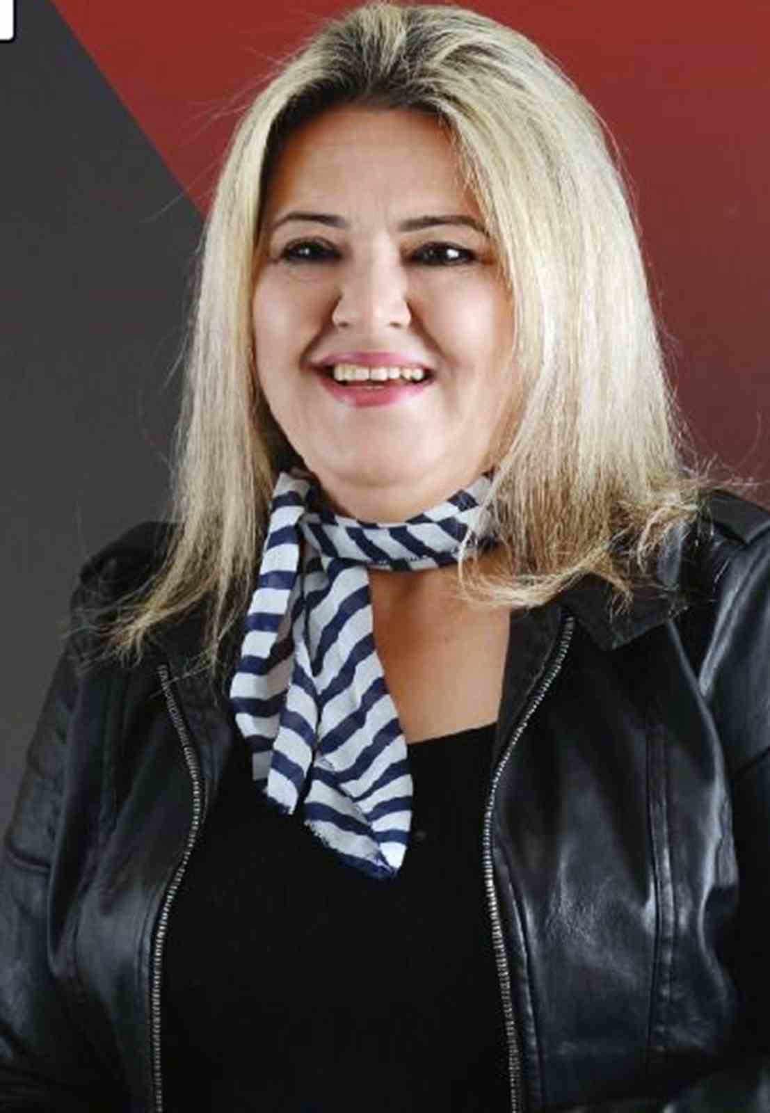 Kadın muhtardan mahalleliye ‘Sahipsiz köpek’ uyarısı