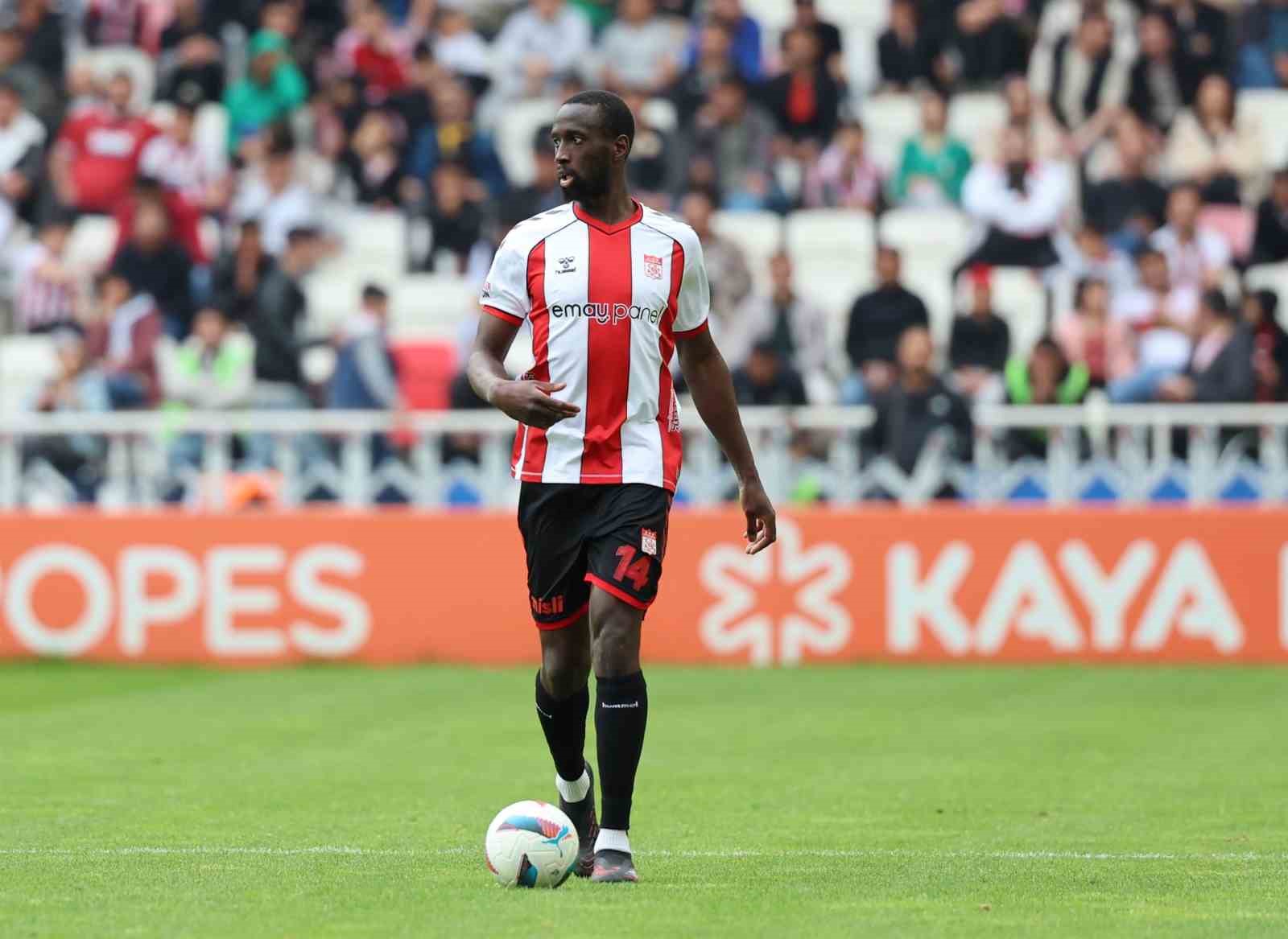 Sivasspor, Samba Camara’ya teşekkür etti