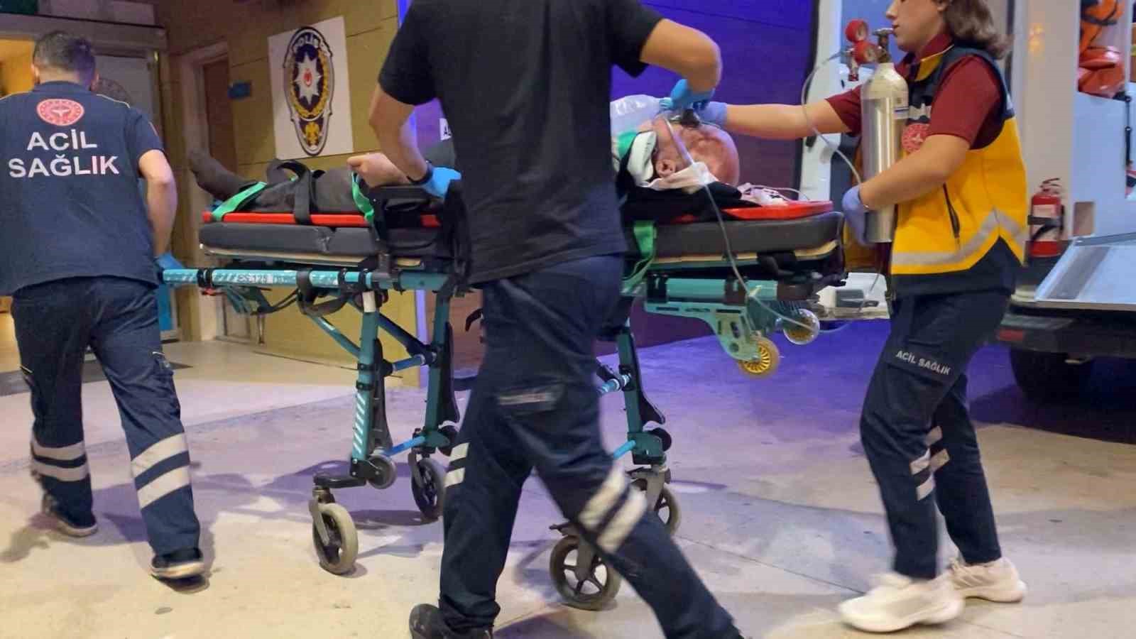 Merdivenden d&uuml;şen adam hayatını kaybetti
