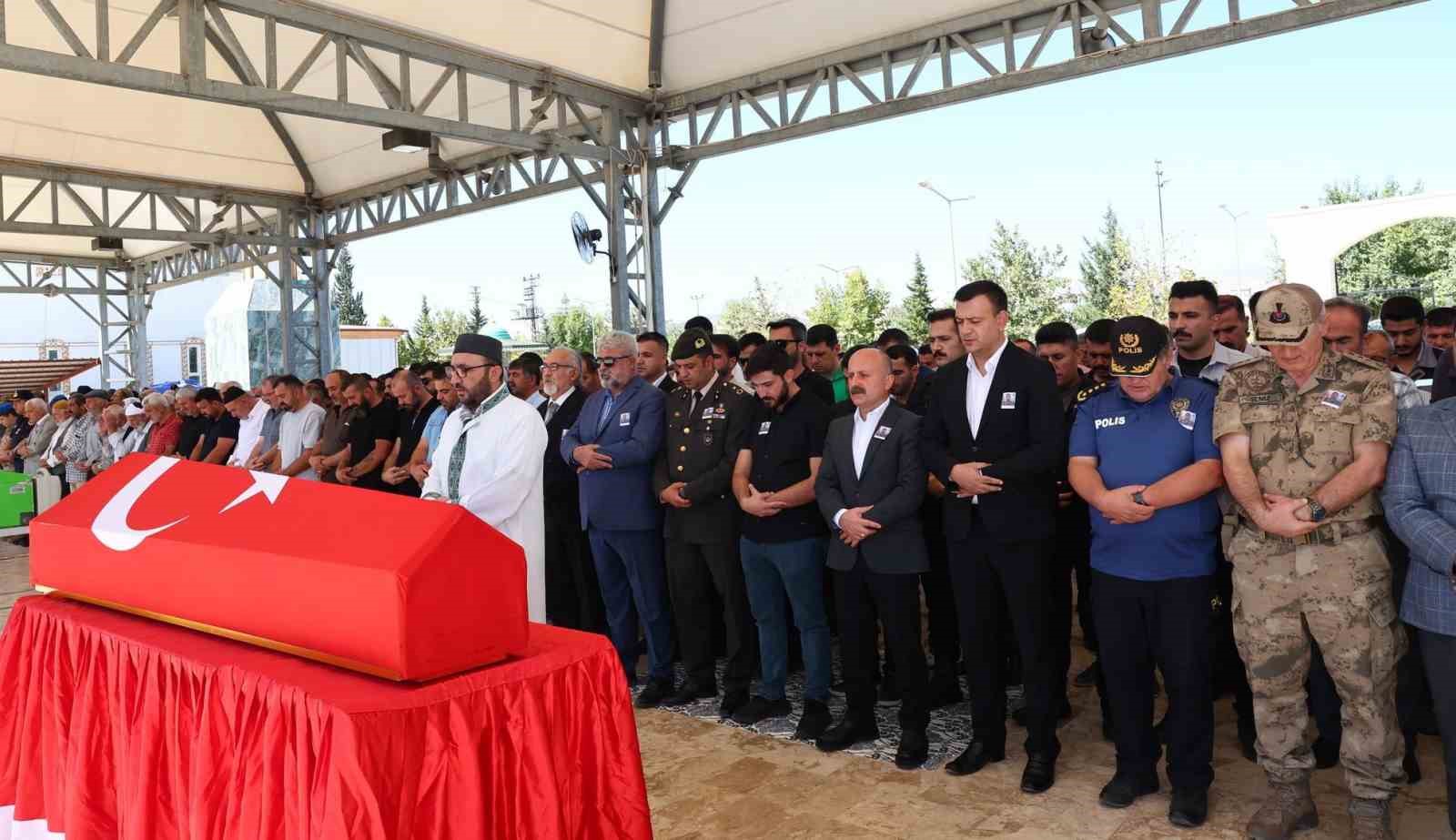 Topçu Er Edip Can Karar, Adıyaman’da son yolculuğuna uğurlandı