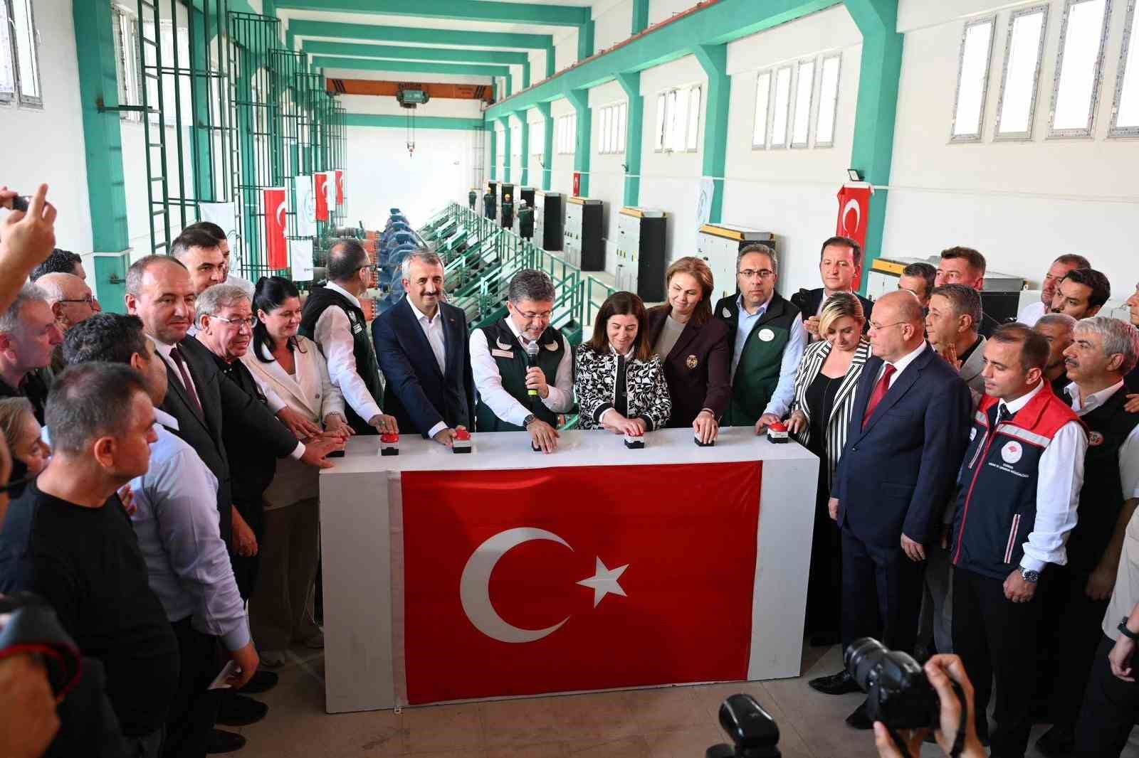 Bakan Yumaklı, Edirne&rsquo;de &Ccedil;akmak Barajı İletim Hattı&rsquo;nın a&ccedil;ılışını yaptı
