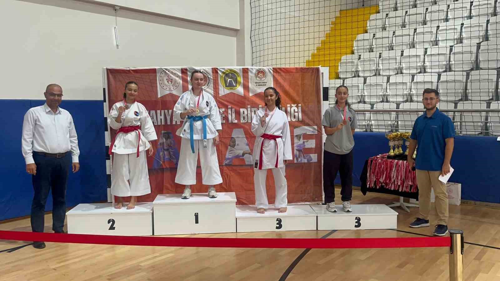 Tavşanlı’da karate heyecanı