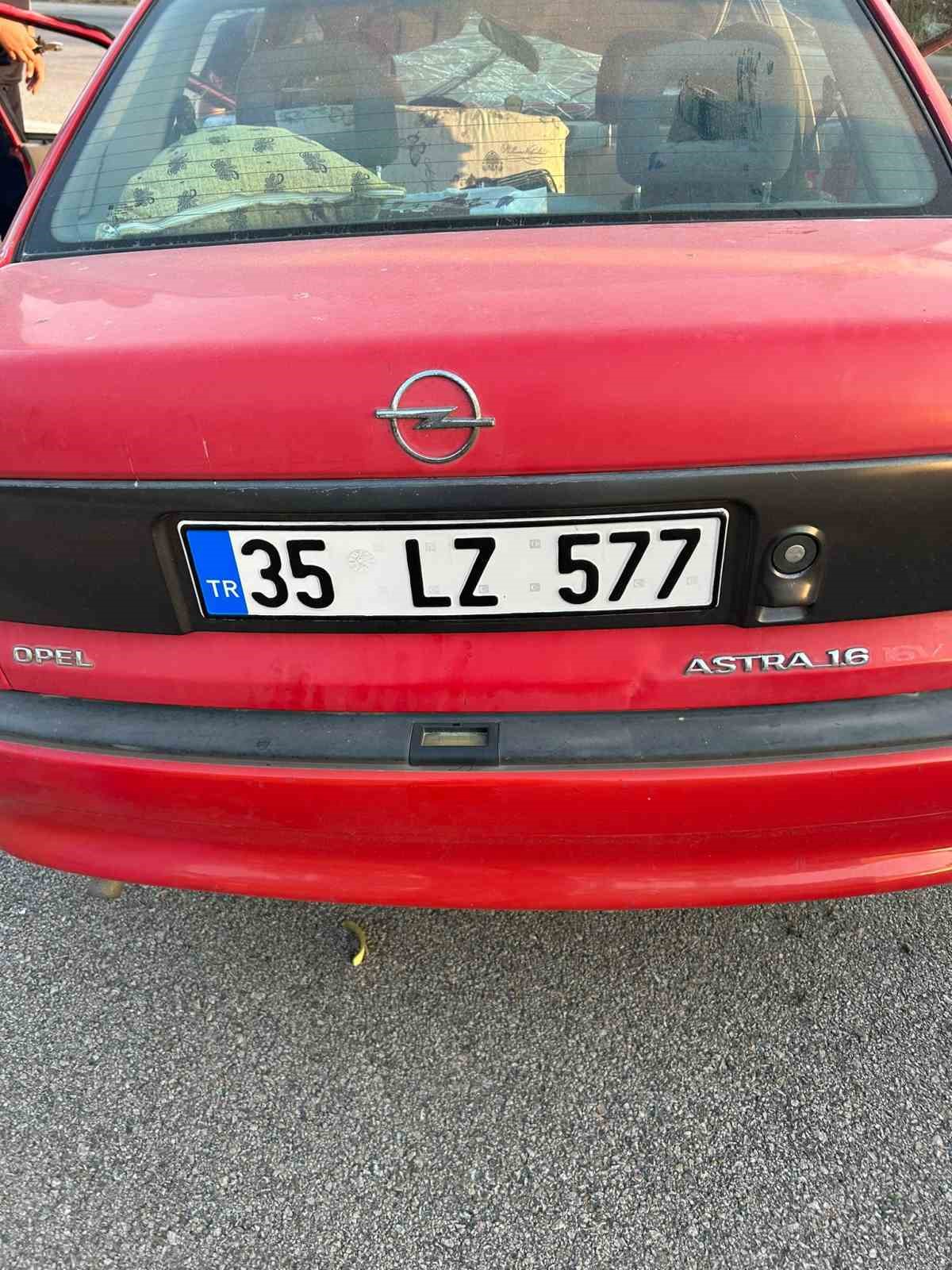 Tek taraflı trafik kazasında 4 kişi yaralandı
