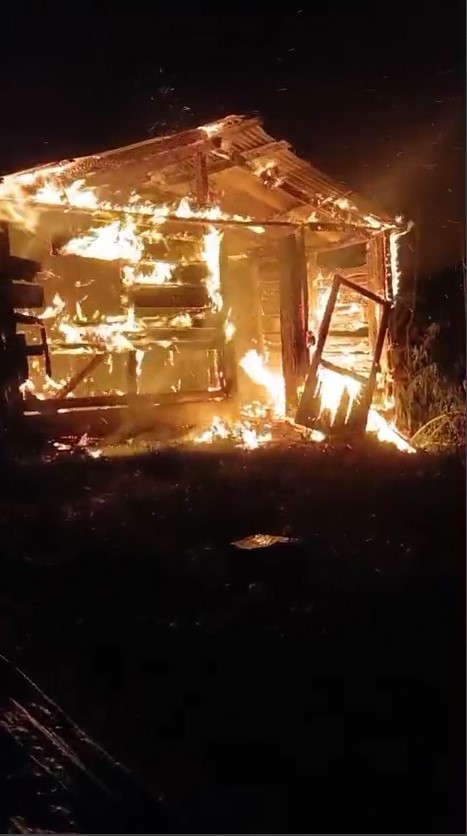 Giresun’da yangında 1 ton fındık kül oldu
