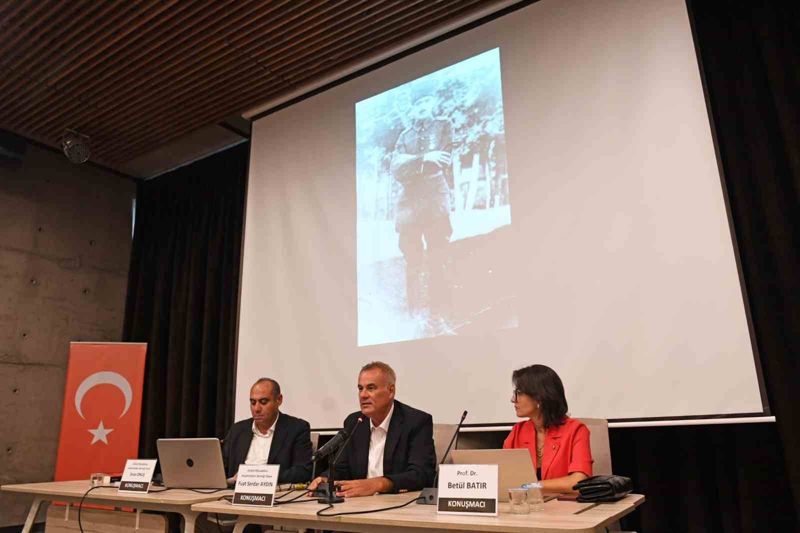 Bursa&rsquo;nın kurtuluşu Osmangazi&rsquo;de panel ve m&uuml;zikalle anlatıldı
