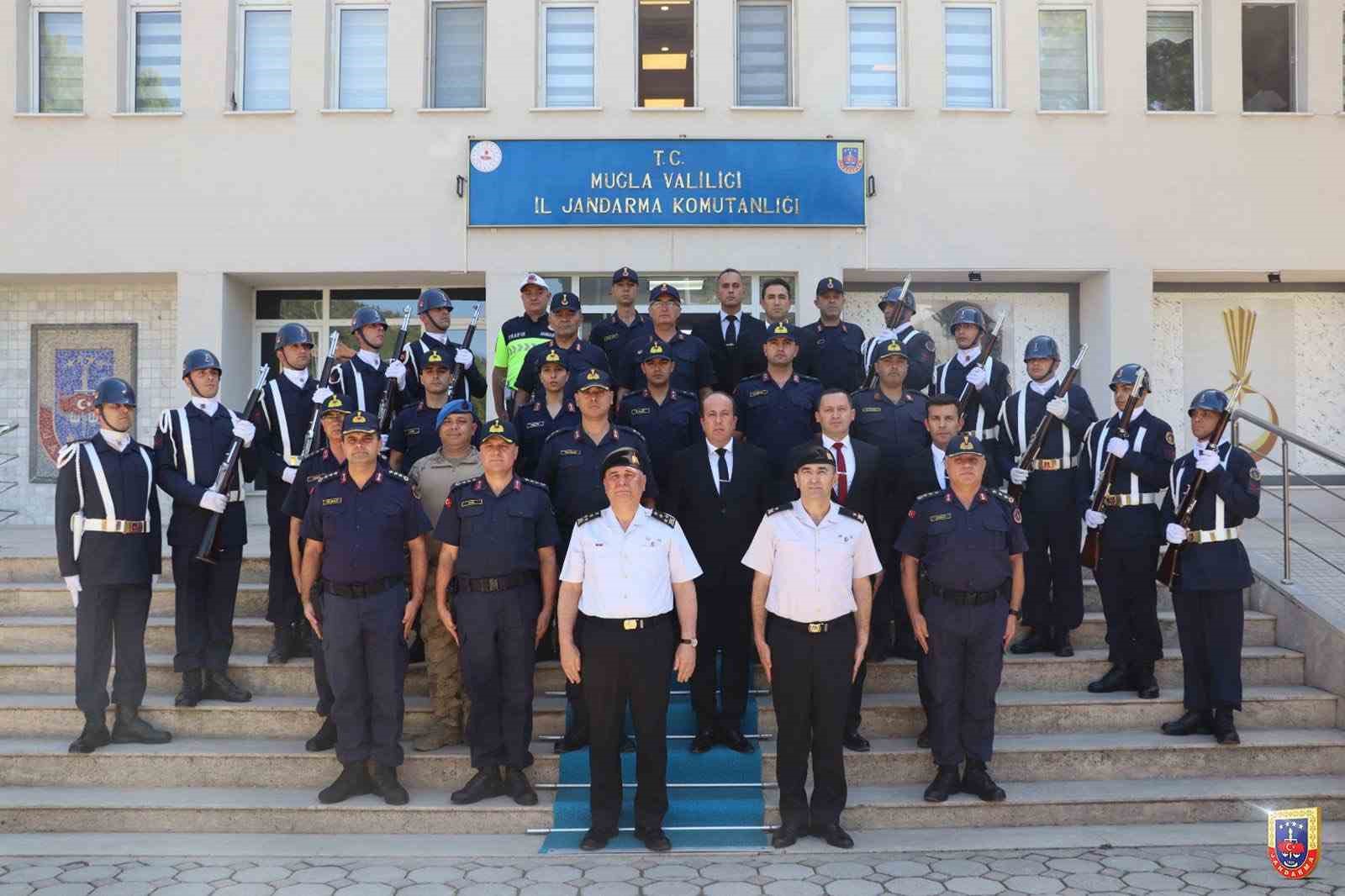 Jandarma Genel Komutanı Orgeneral &Ccedil;ardakcı Muğla&rsquo;da incelemelerde bulundu

