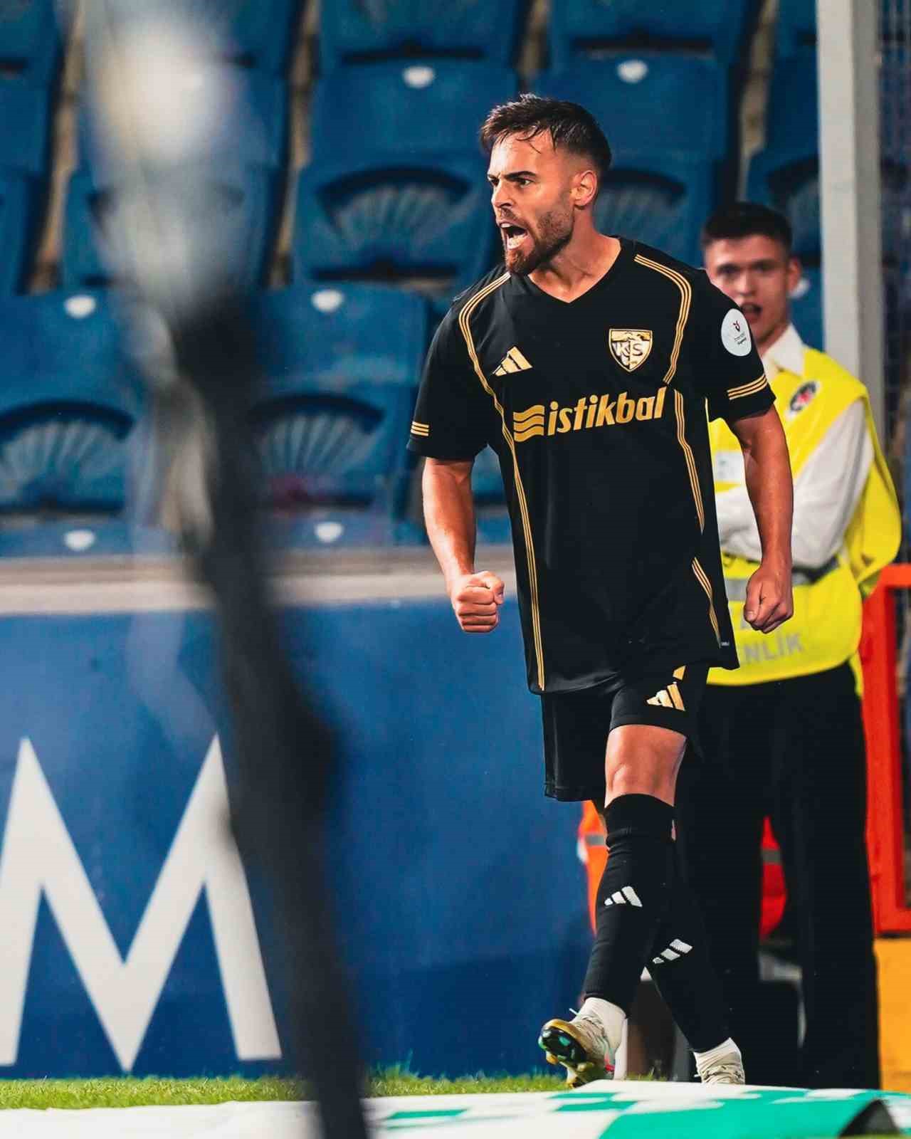 Kayserispor’un yeni kaptanı Miguel Cardoso oldu