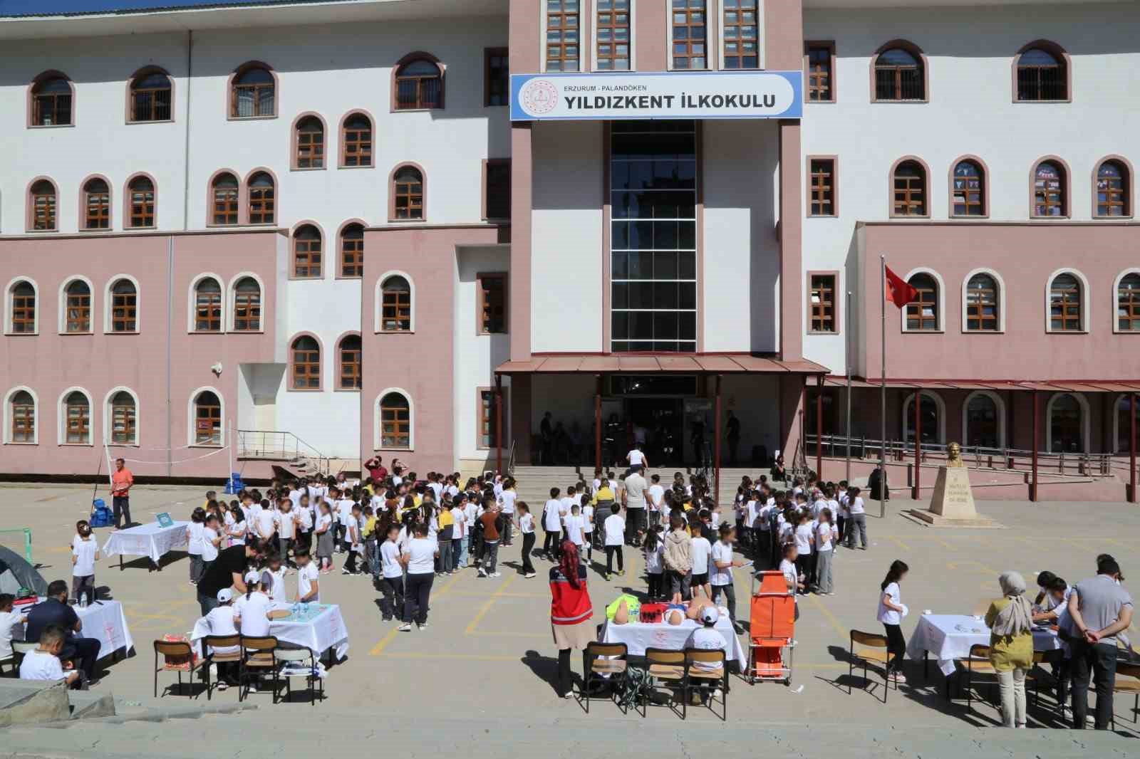 Yıldızkent İlkokulu’nda "Sağlıklı çocuk, sağlıklı gelecek" şenliği