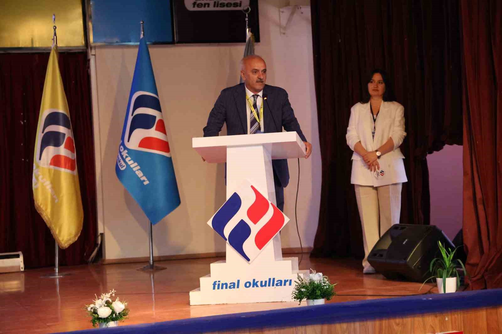 Diyarbakır Final Okulları&rsquo;nda yapay zeka konu masaya yatırıldı
