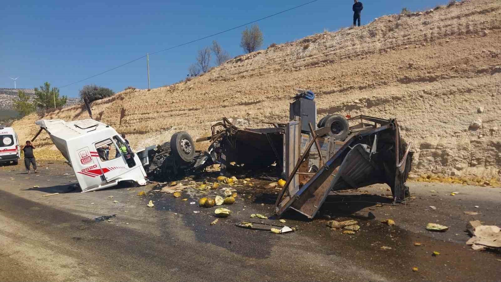 Mersin&rsquo;deki otob&uuml;s kazasında &ouml;lenlerin kimlikleri belirlendi
