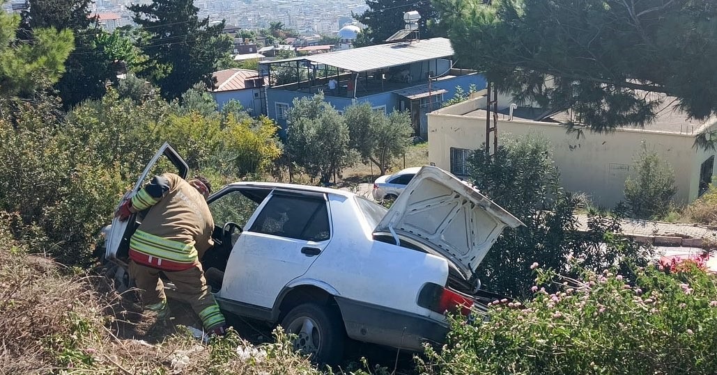 İskenderun&rsquo;da trafik kazası:2 yaralı
