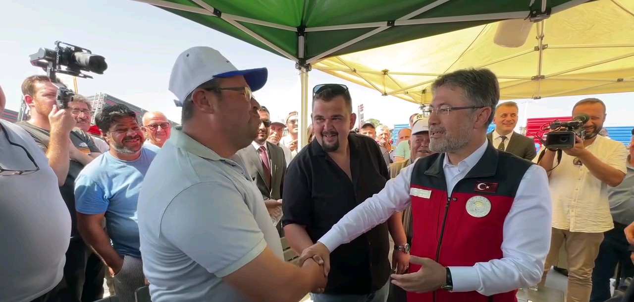 Bakan Yumaklı, pazarlıkta arabulucu oldu
