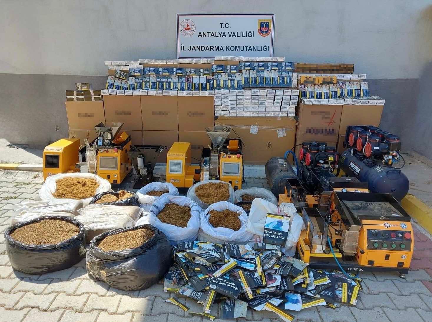 Alanya’da kaçak tütün operasyonu