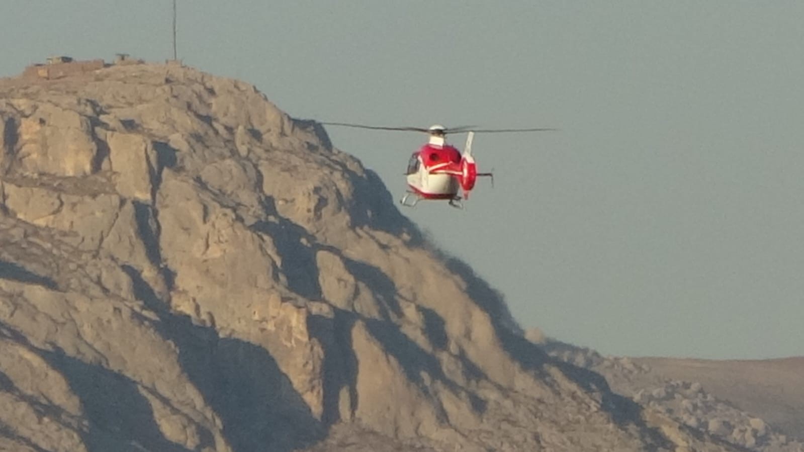 Bah&ccedil;esaray&rsquo;da yaralanan gen&ccedil; helikopter ambulansla Van&rsquo;a sevk edildi
