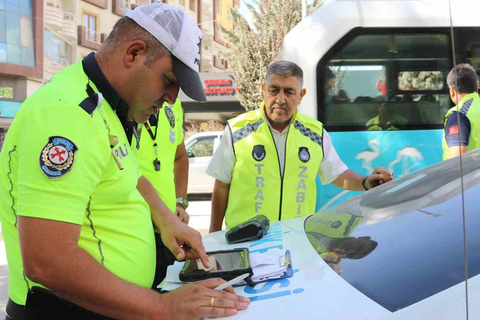 Van B&uuml;y&uuml;kşehir Belediyesinden park ihlallerine sıfır tolerans
