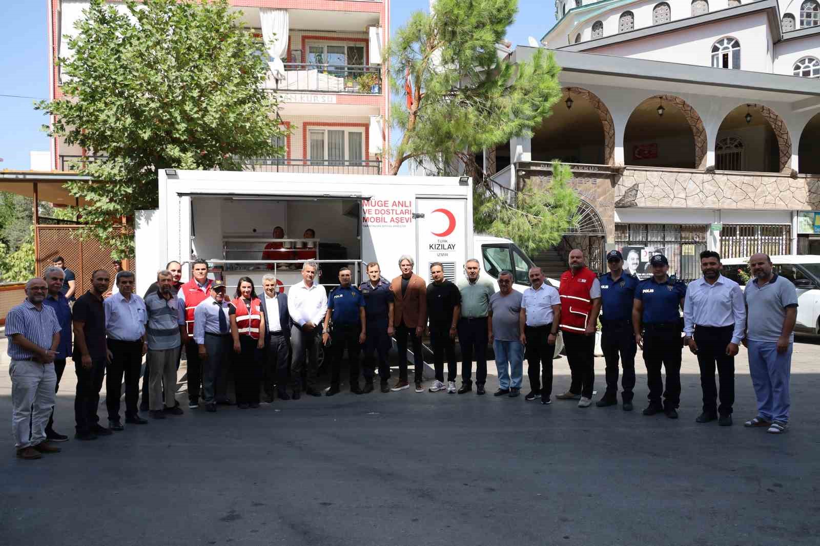 Kızılay&rsquo;dan şehit polisler adına anlamlı program
