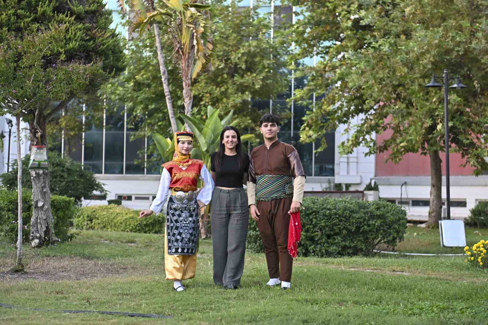 Muratpaşa’nın dansçıları konservatuvarı kazandı