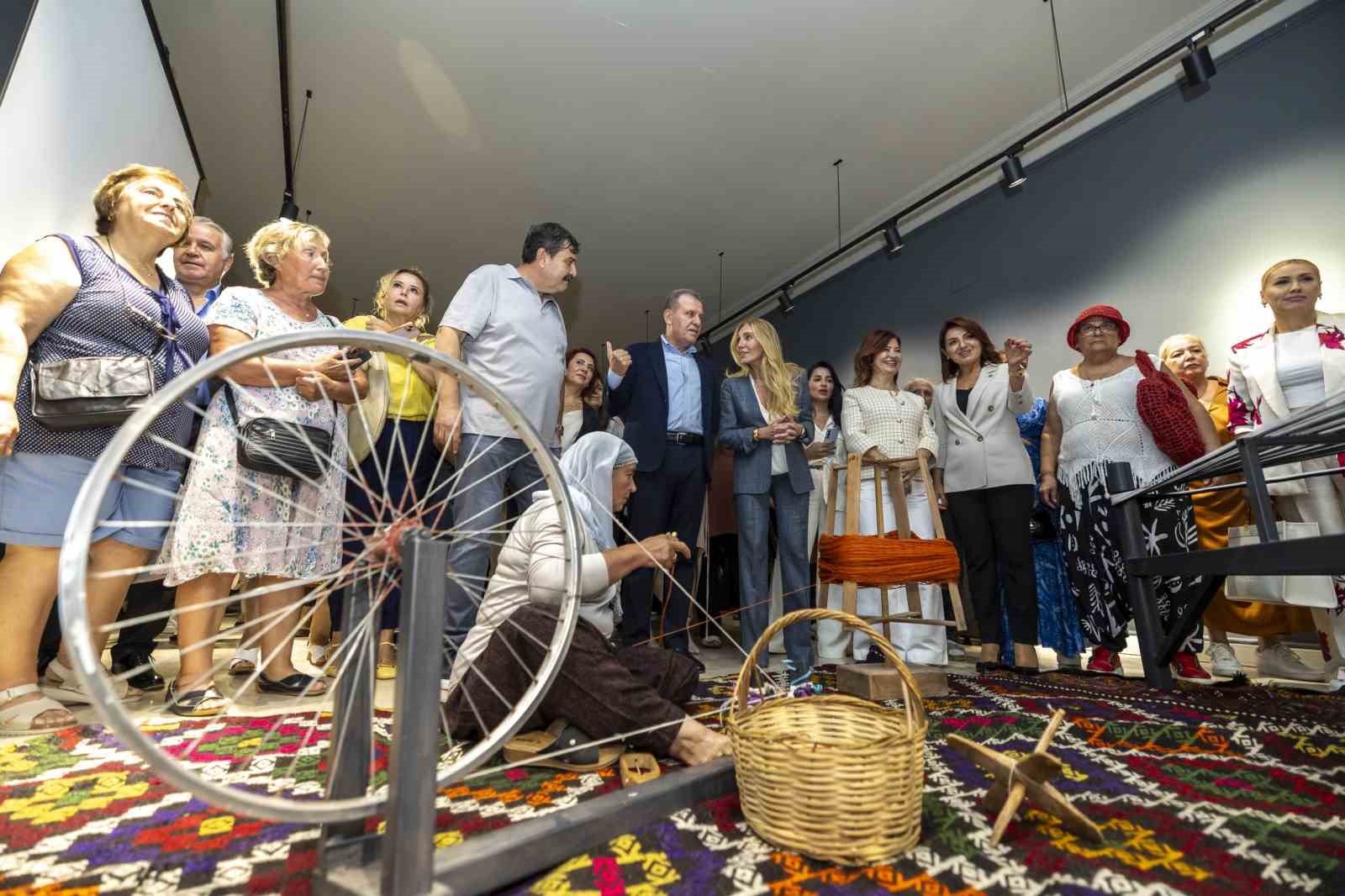 Se&ccedil;er: "Verebileceğimiz en b&uuml;y&uuml;k servet; birliği, huzuru ve adaleti tesis etmektir"
