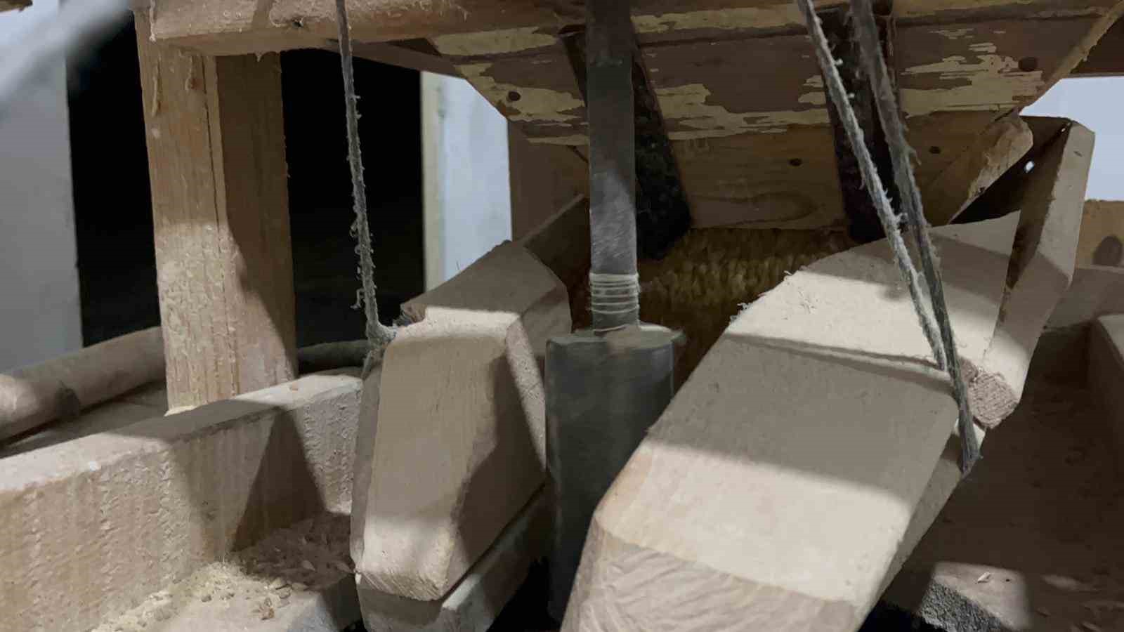 On iki bin yıllık siyezin hasadını tamamlayan çiftçilerin bulgur yapım mesaisi başladı