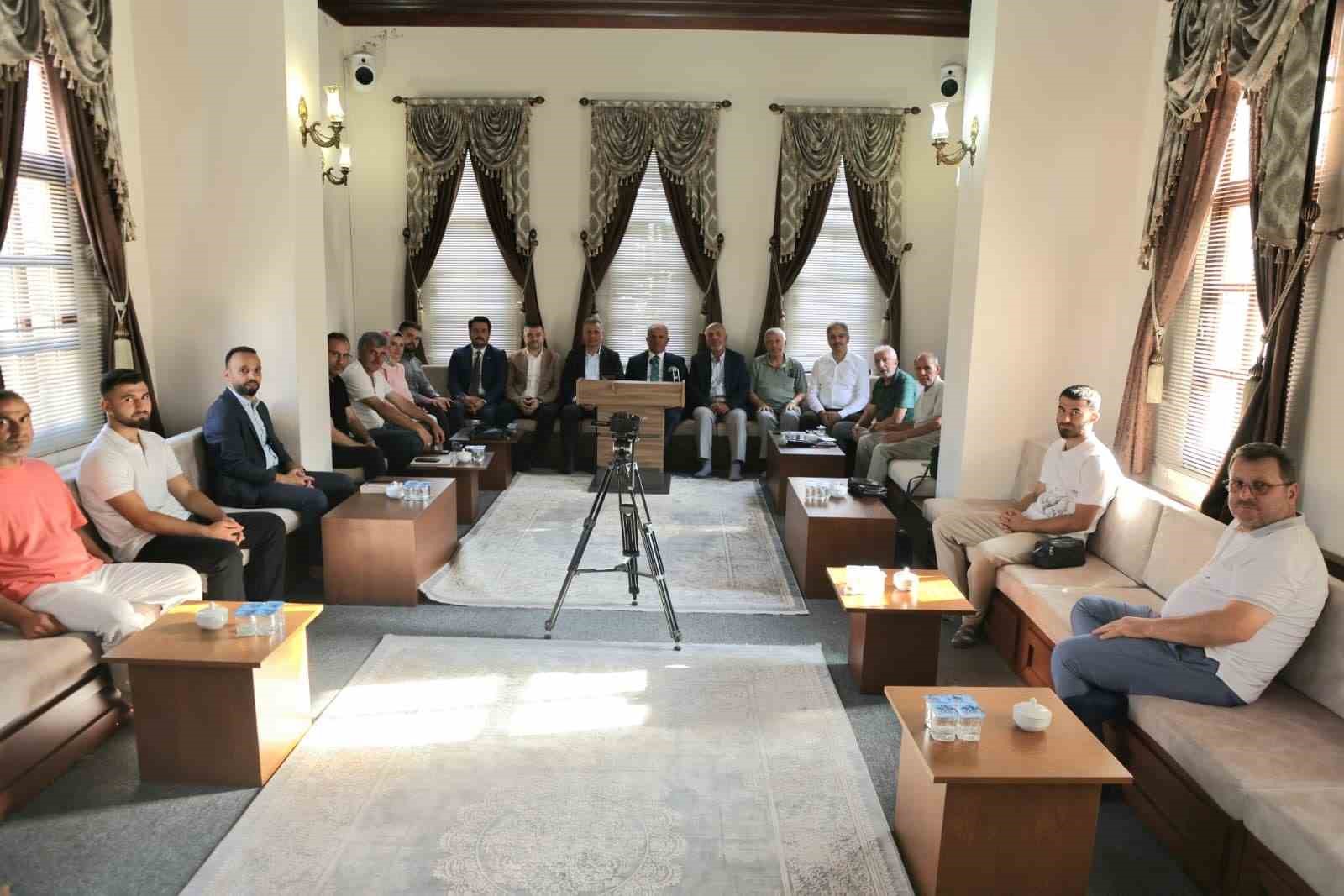 Başkan Kurnaz: "Vatandaşlarımızın talep ve beklentilerini merkeze alıyoruz"
