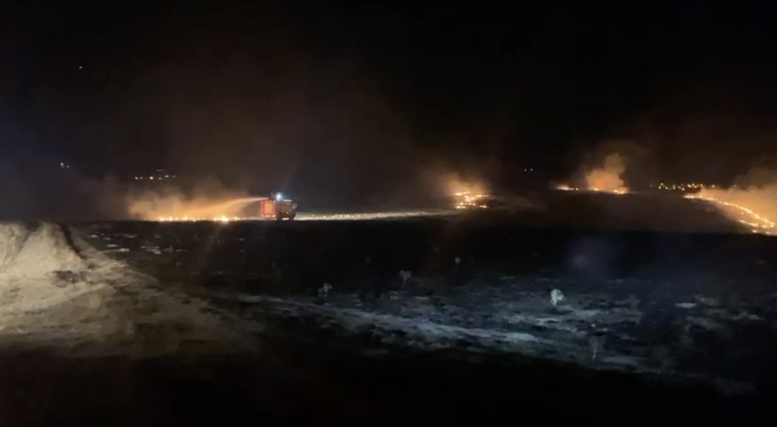 Çorum’da alevlere teslim olan 300 dönüm mera küle döndü