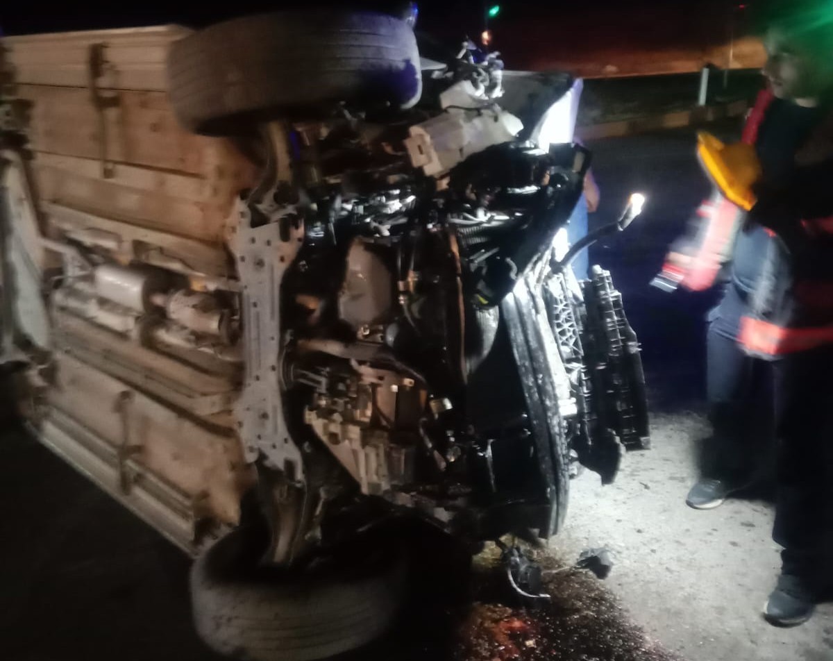 Malatya&rsquo;da iki otomobil &ccedil;arpıştı: 3 yaralı
