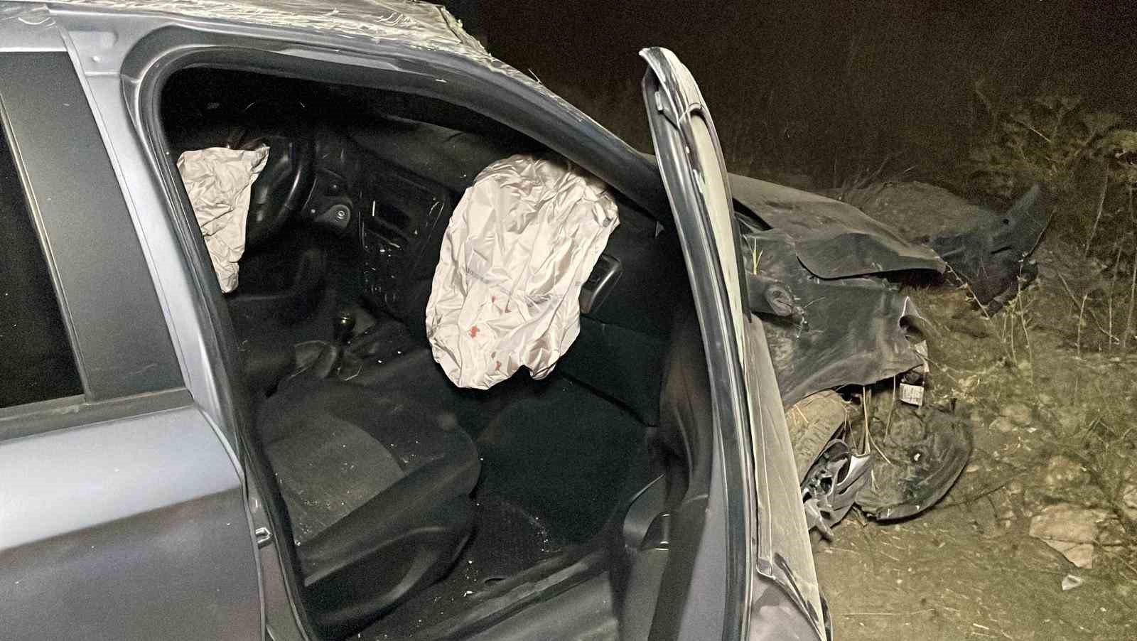 Karaman’da otomobil tarla yoluna takla attı: 1 yaralı