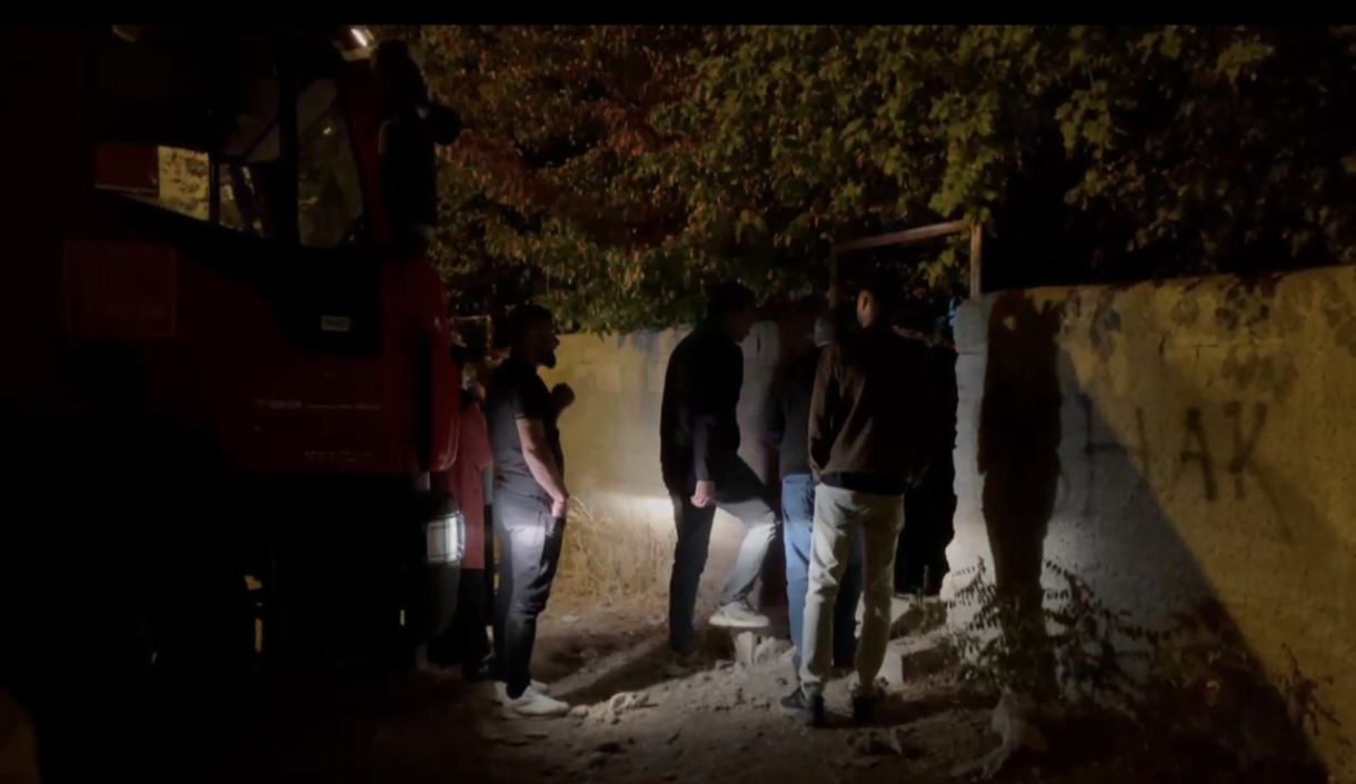 Muş’ta çıkan yangın yaşlı adamın canına mal oldu