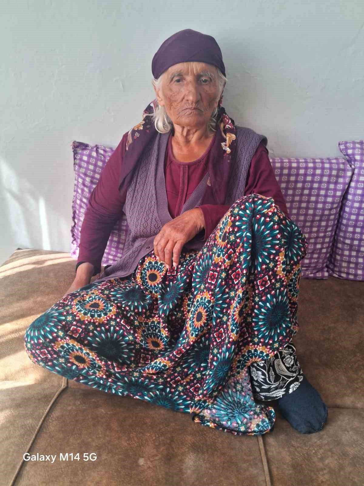 Alzheimer hastası 74 yaşındaki kadın kayboldu