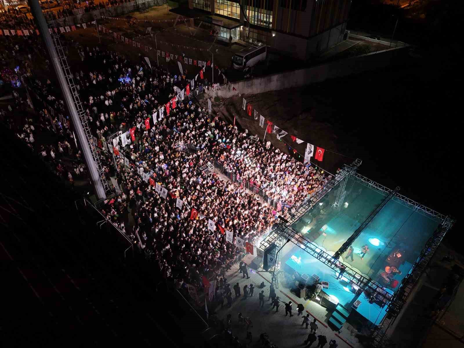Yayladağı&rsquo;nda gen&ccedil;lik festivali ger&ccedil;ekleştirildi
