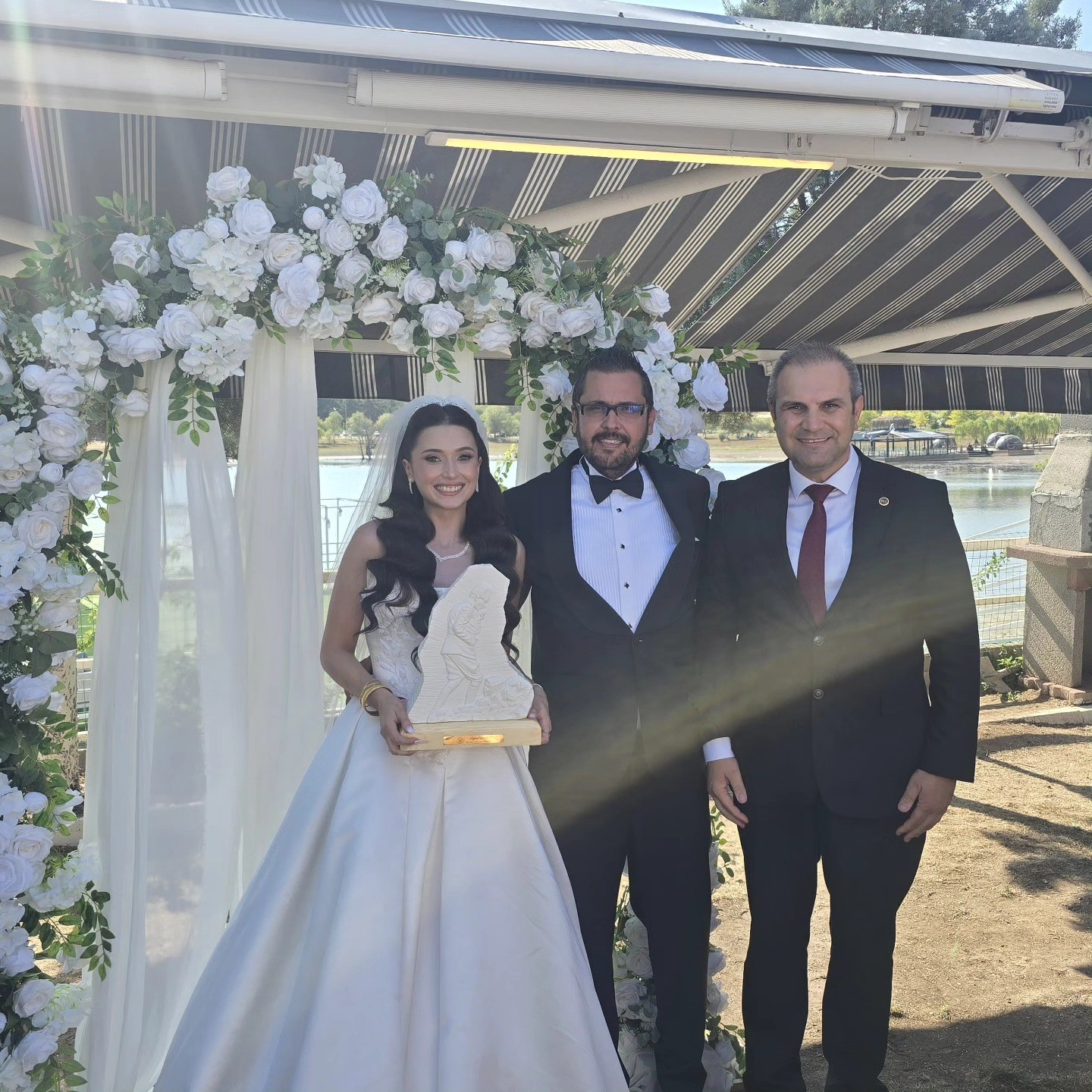 Başkan Dilsiz, gen&ccedil; &ccedil;iftlerin mutluluğuna ortak oldu
