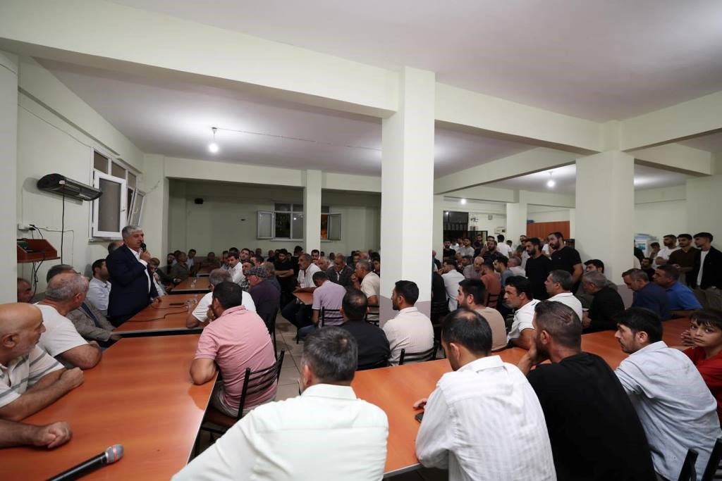 Dilovası’nda mahalle buluşması: Sorunlar ve çözümler masaya yatırıldı
