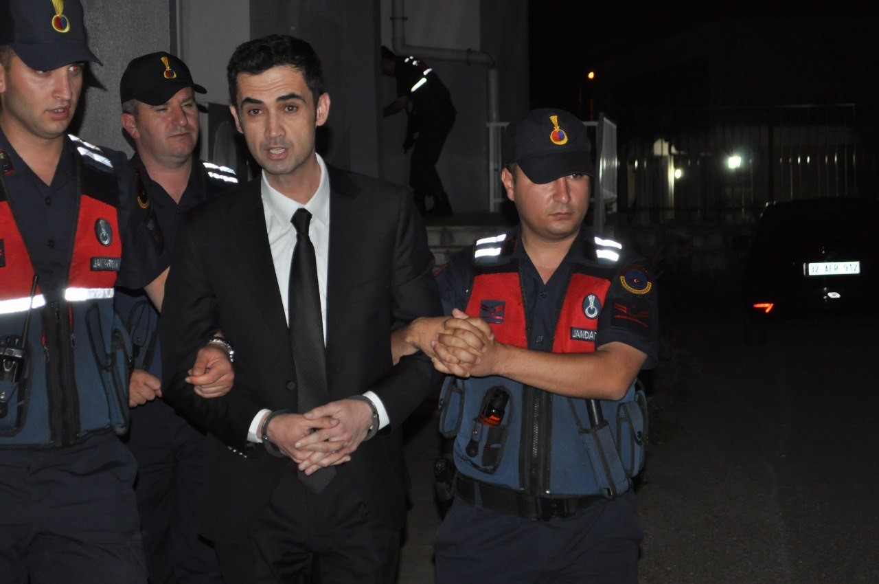 Gelendost Belediye Başkanı ve 19 kişi zimmet ve rüşvet suçlamasıyla hakim karşısında