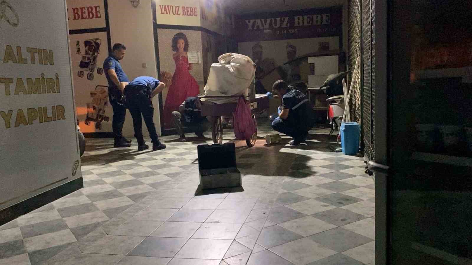 Vicdansız hırsız engelli vatandaşın parasını çaldı
