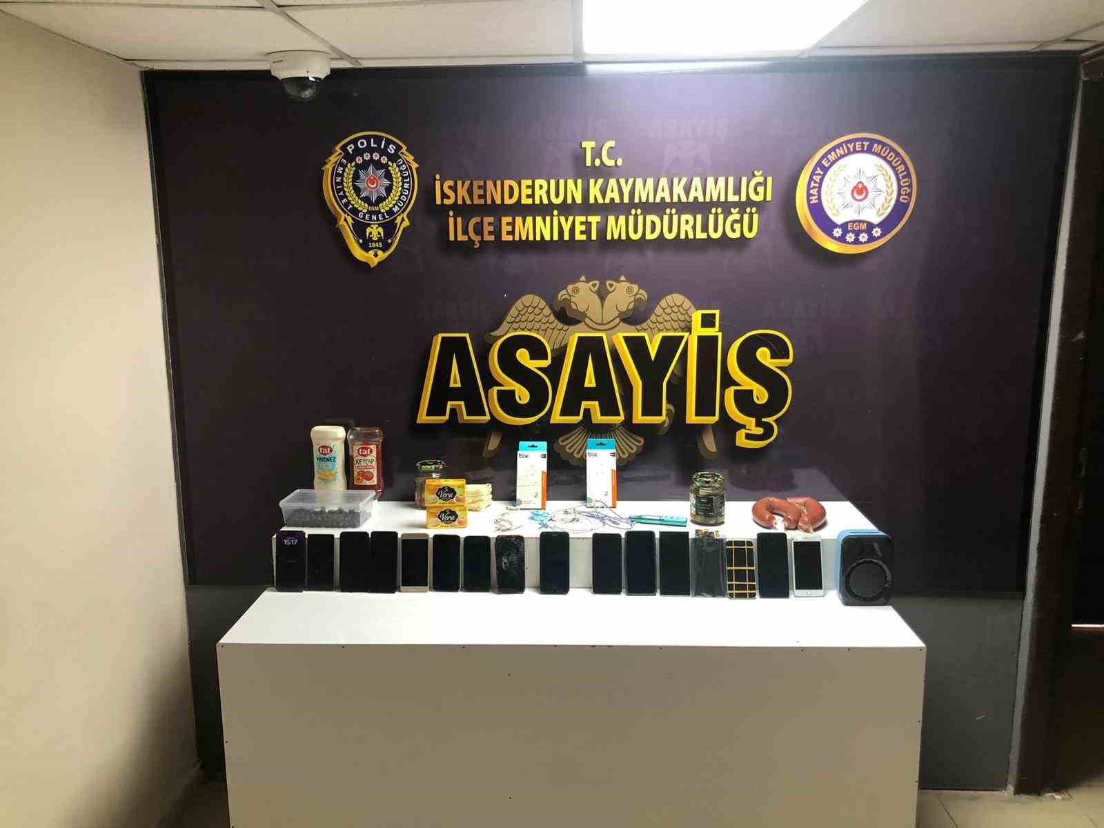İskenderun&rsquo;da hırsızlık yapan 2 kişi yakalandı
