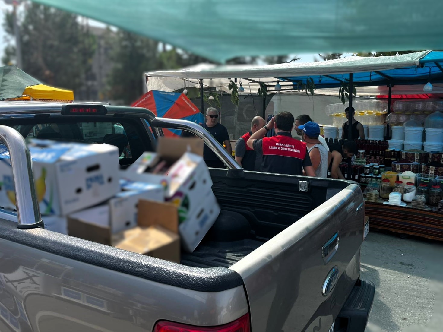 Kırklareli’nde gıda denetimi: Tüketim tarihi geçmiş ürünlere el konuldu