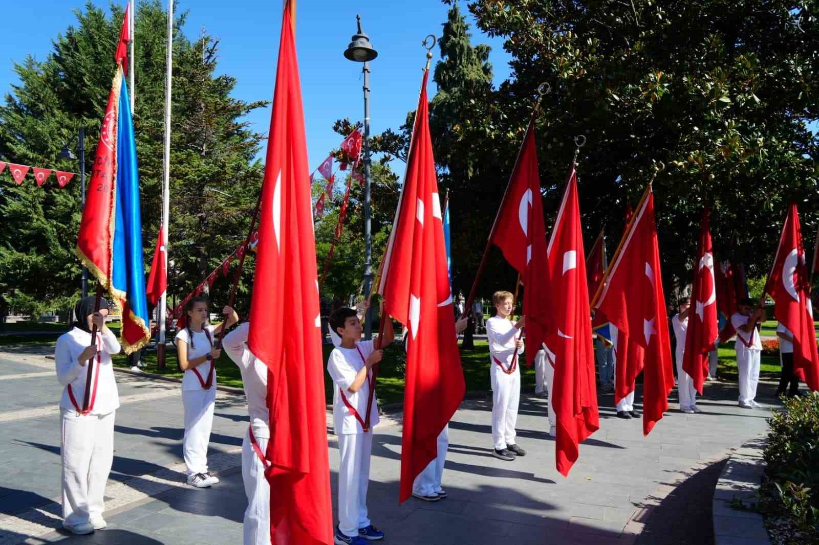 Samsun’da İlköğretim Haftası törenle kutlandı