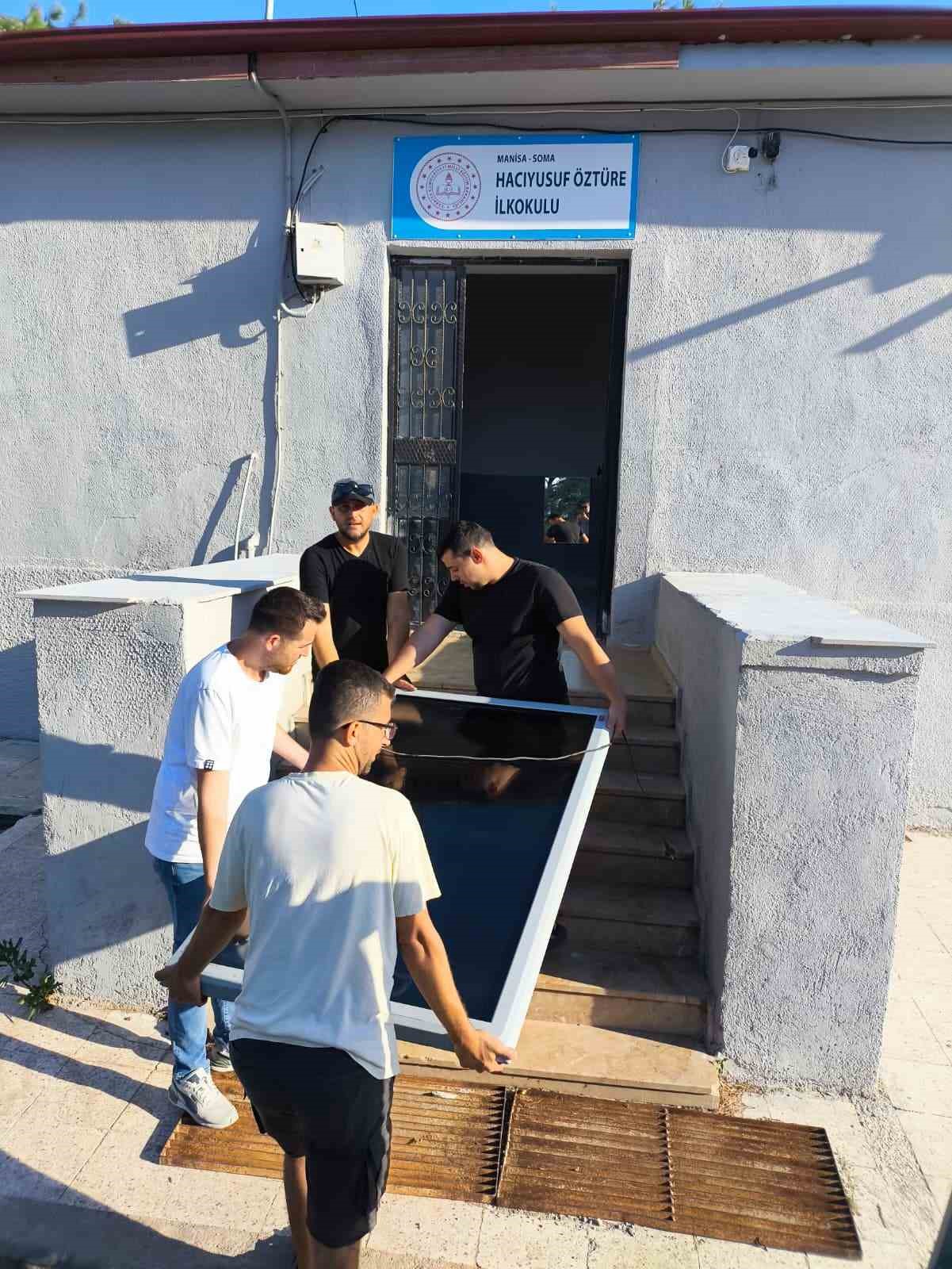 Teknoloji paylaşıldı, eğitimde fırsat eşitliği g&uuml;&ccedil;lendi
