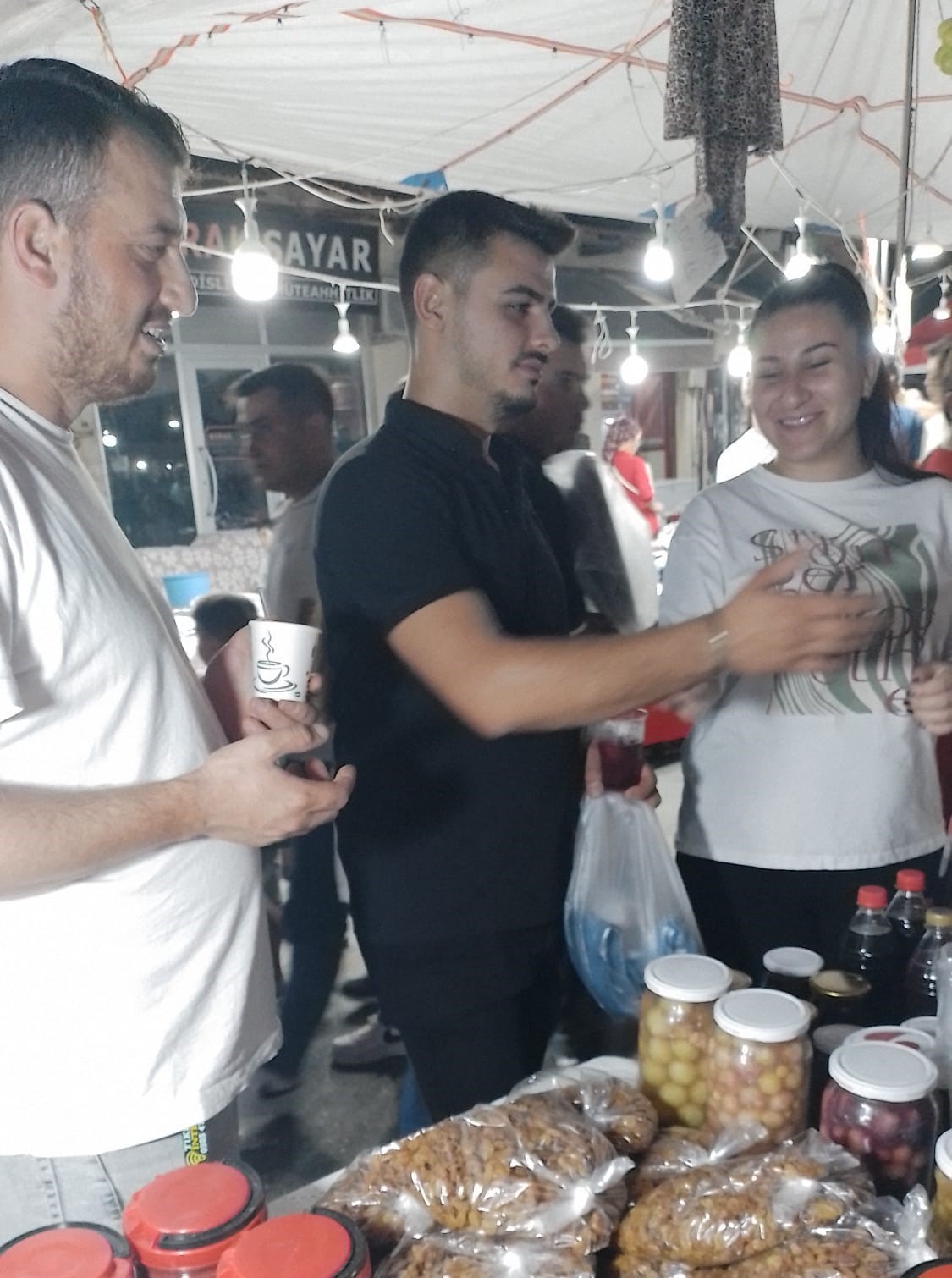 Sarıg&ouml;l&rsquo;de pekmezli karbastı festivale damga vurdu
