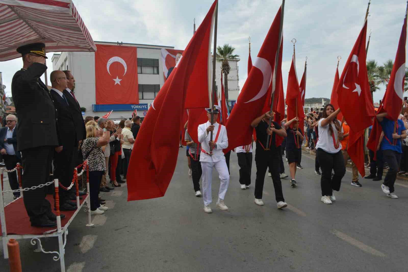 Ayvalık’ın düşman işgalinden kurtuluşunun 103. Yıl dönümü coşkuyla kutlandı