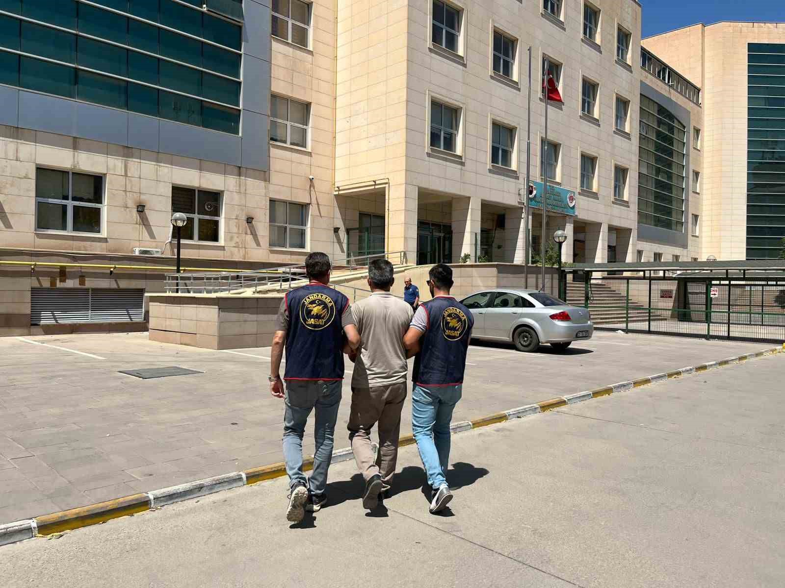 Diyarbakır’da haklarında kesinleşmiş hapis cezası bulunan 52 kişi yakalandı