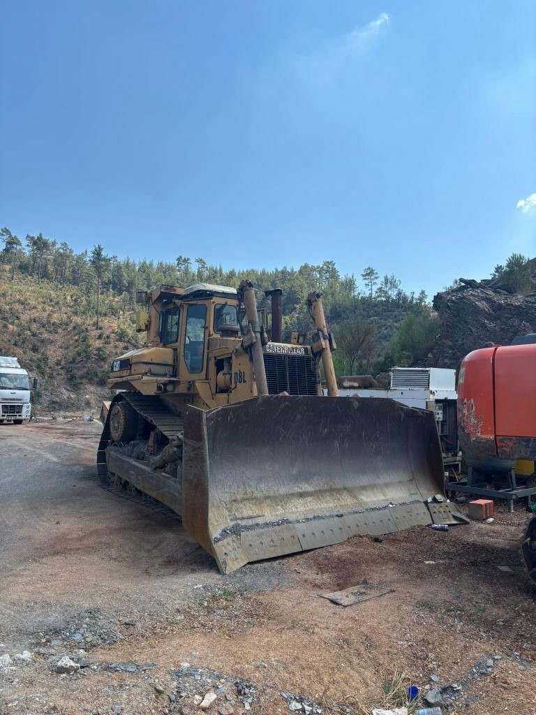 Dozerini &ccedil;ek karşılığı satmak istedi, dolandırıldı iddiası
