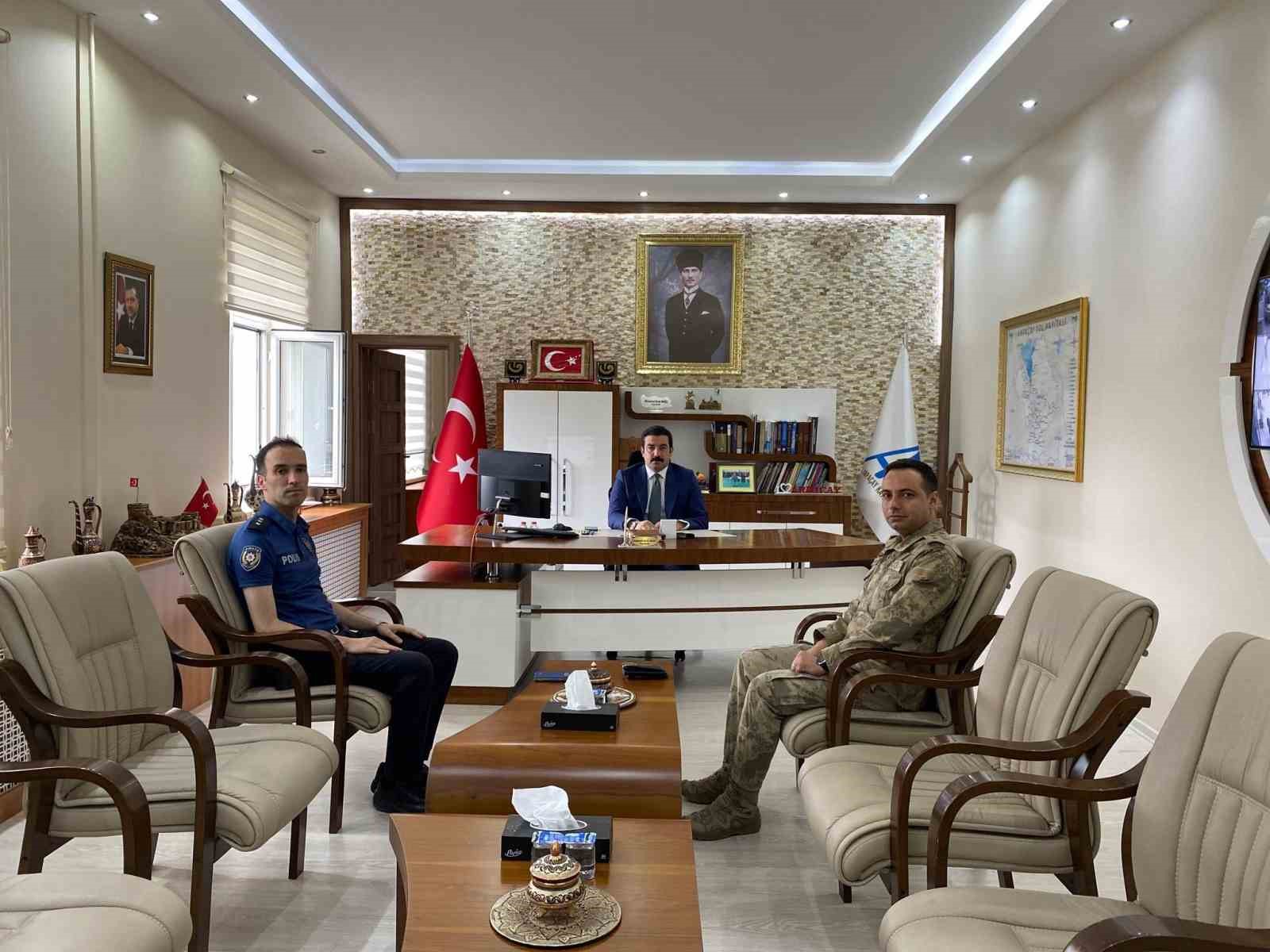 Arpaçay’da okul güvenlik ve asayiş toplantısı yapıldı